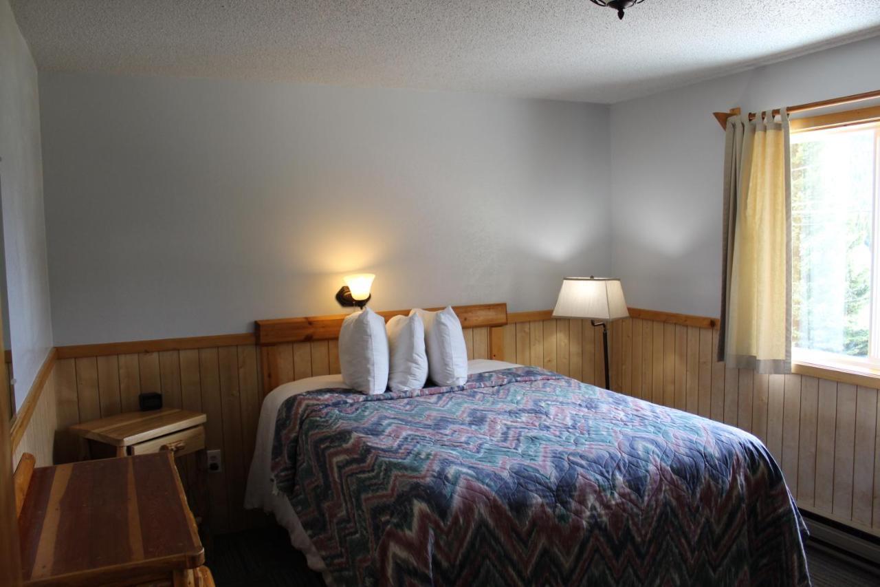 Alpine Motel Of Cooke City Eksteriør billede